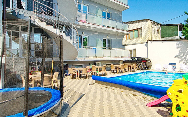 Фото Даймонд Делюкс