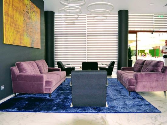 Фото Best Western Plus Premium Inn