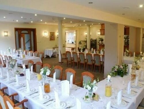 Гостиница Hotel Alexandra в Великопольском воеводстве