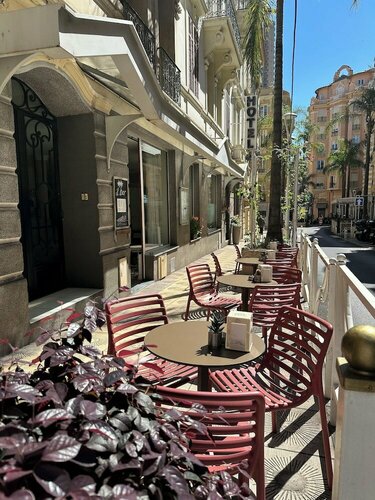 Гостиница Hôtel Azur в Бозолее