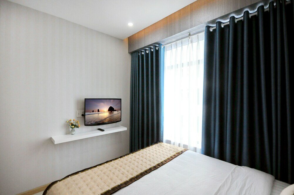 Handy Beachfront Apartment - 20