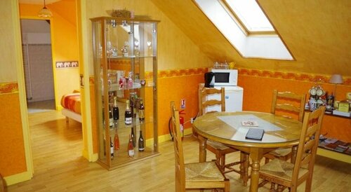 Гостиница La Ferme Des P'tits Loups в Пероне