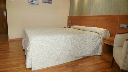 Гостиница Hotel Rusadir в Мелилье