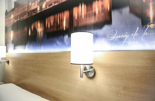 Гостиница Hôtel Inn Design Châteaubriant в Шатобриане
