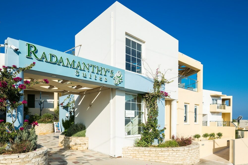Radamanthy's Hotel Apartments - 3