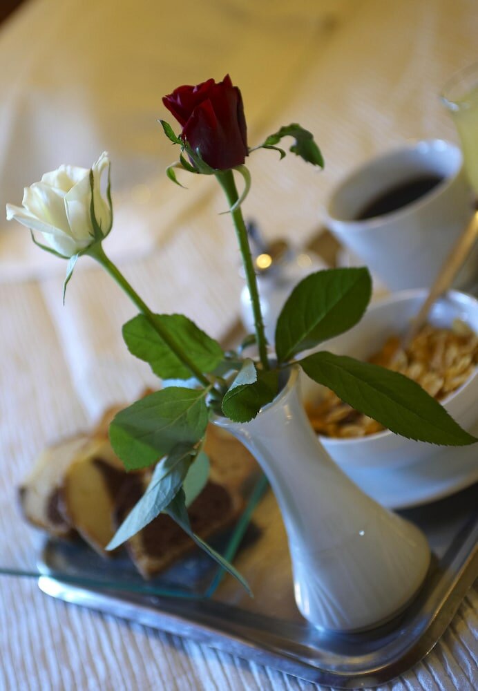 Parnis Palace Hotel Suites - 15