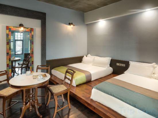 Фото Treasures Hotel and Suites