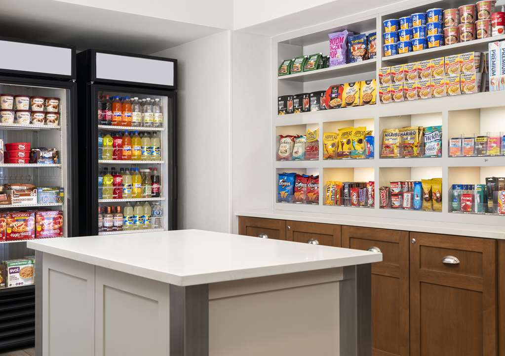 Фото Homewood Suites by Hilton Boston Brookline-Longwood Medical