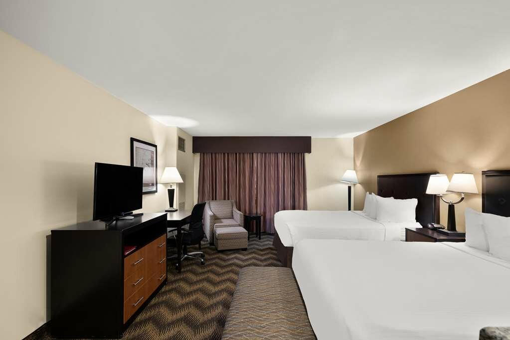 Фото Best Western Plus Gold Country Inn