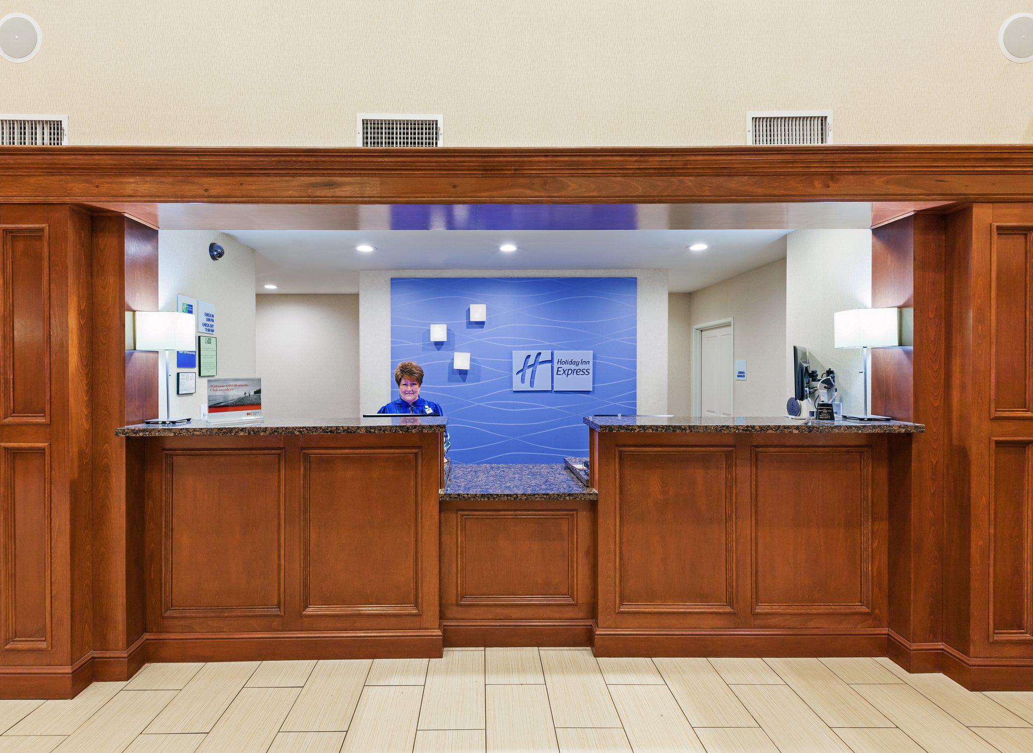 Фото Holiday Inn Express & Suites Kilgore North
