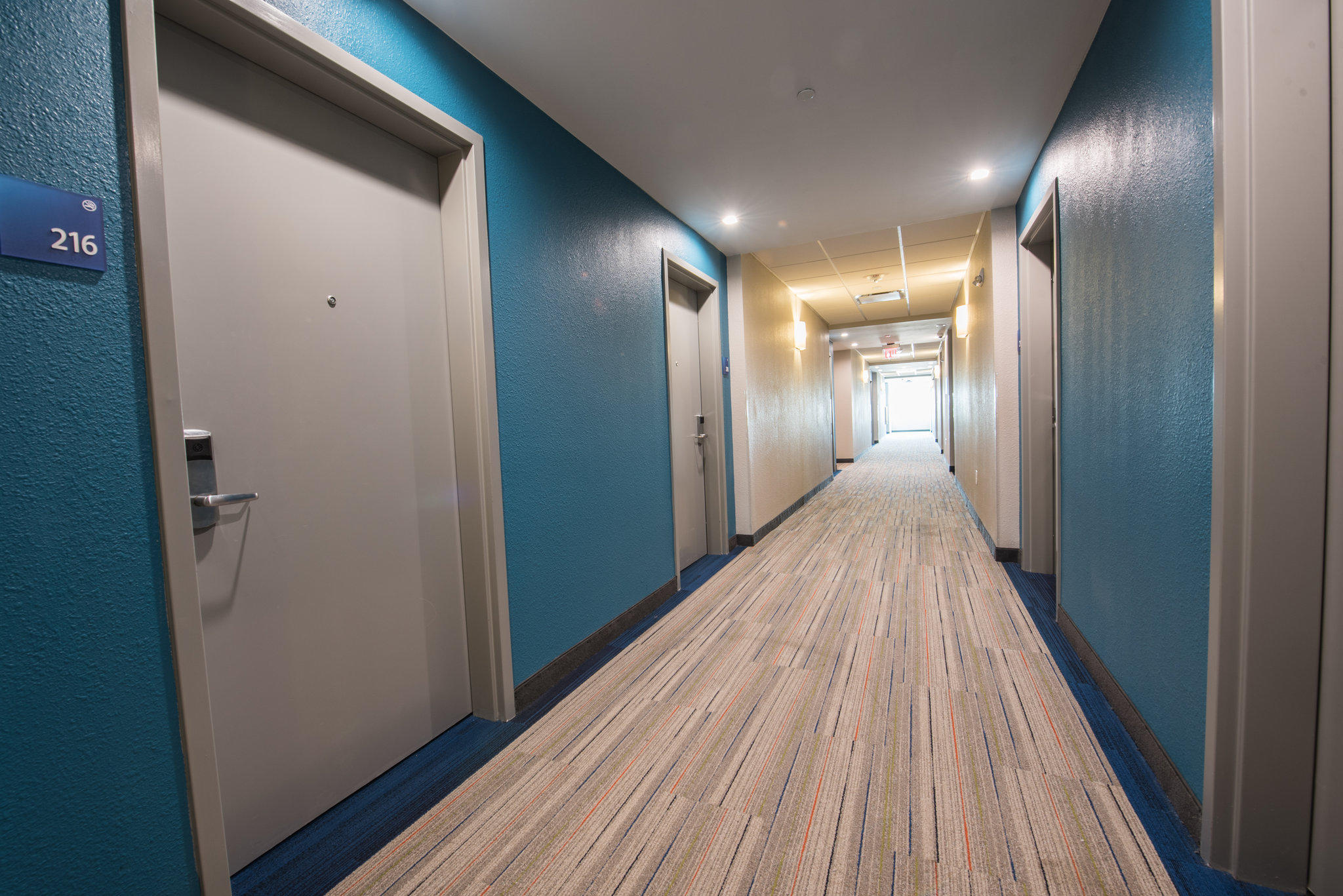 Фото Holiday Inn Express & Suites Houston - Hobby Airport Area, an Ihg Hotel