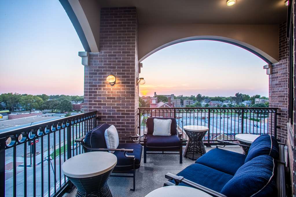 Фото Homewood Suites by Hilton Salina Downtown