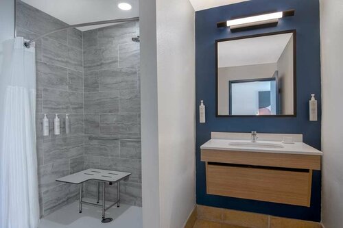 Гостиница Spark by Hilton Montgomery EastChase в Монтгомери