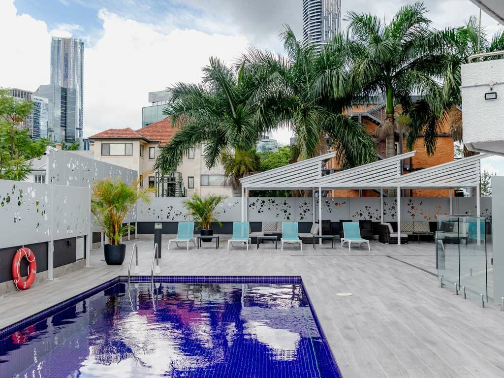 Фото Pacific Hotel Brisbane