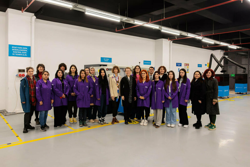 Charity fund Cevdet İnci Eğitim Vakfı, Izmir, photo