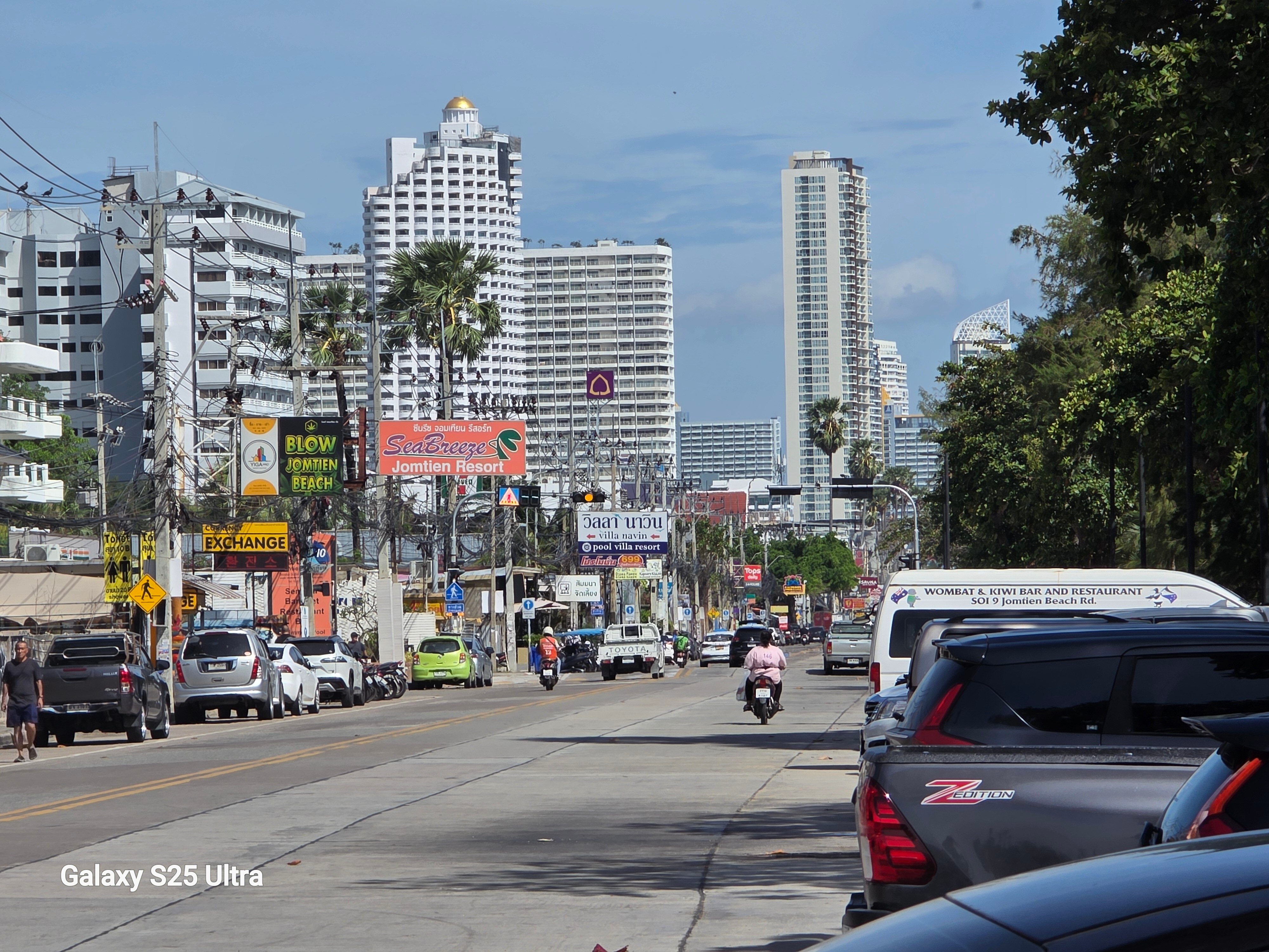 Фото Copacabana Jomtien Beach Condo