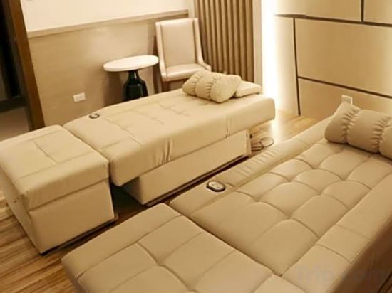 Фото Rizal Park Hotel