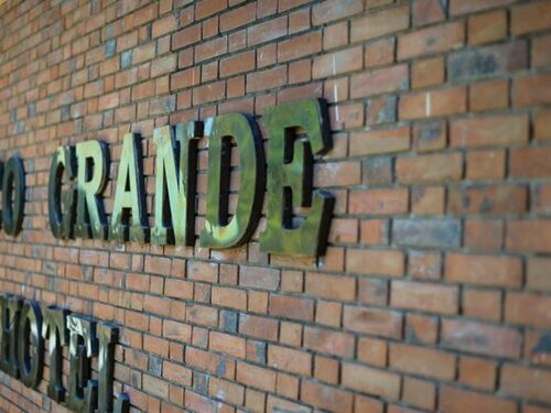 Гостиница Coco Grande Hotel в Думагете