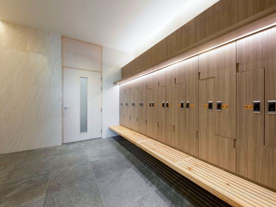 Фото Zealax Hotel & Residence