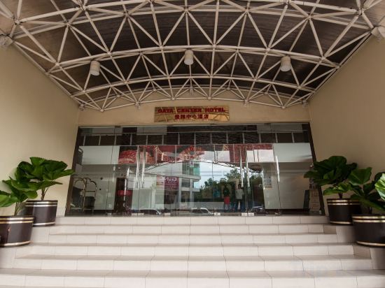 Фото Gaya Centre Hotel