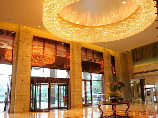 Фото Royal International Hotel Shanghai