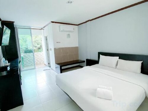 Гостиница Tanatnan Hotel в Ранонге