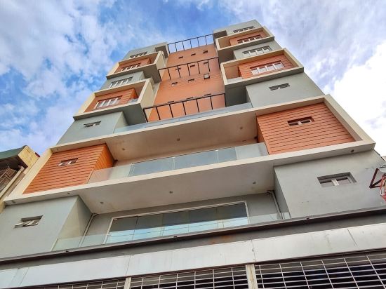 Фото Arzo Hotel Premier