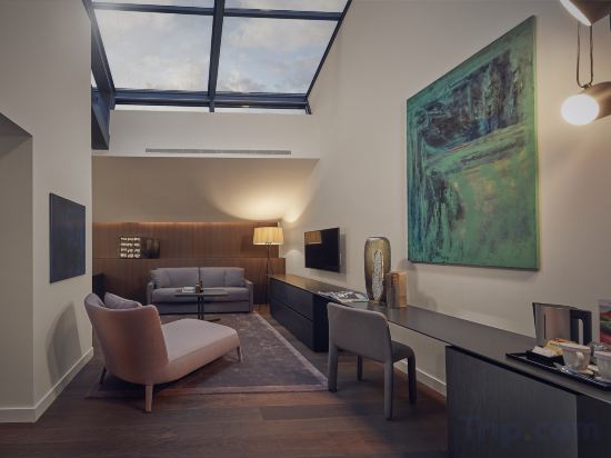 Фото Hilton Lake Como