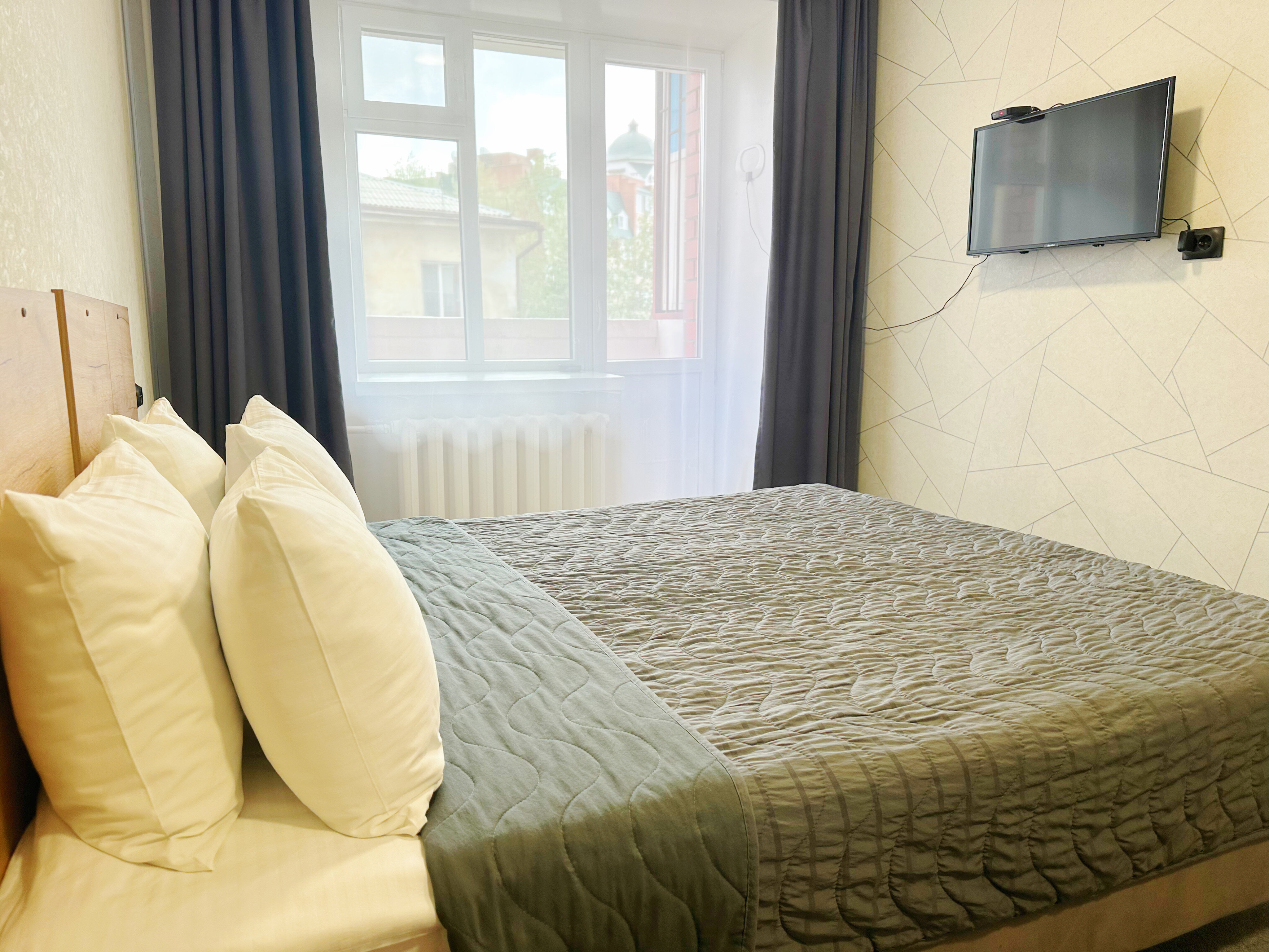 Фото Декабрист на Серова