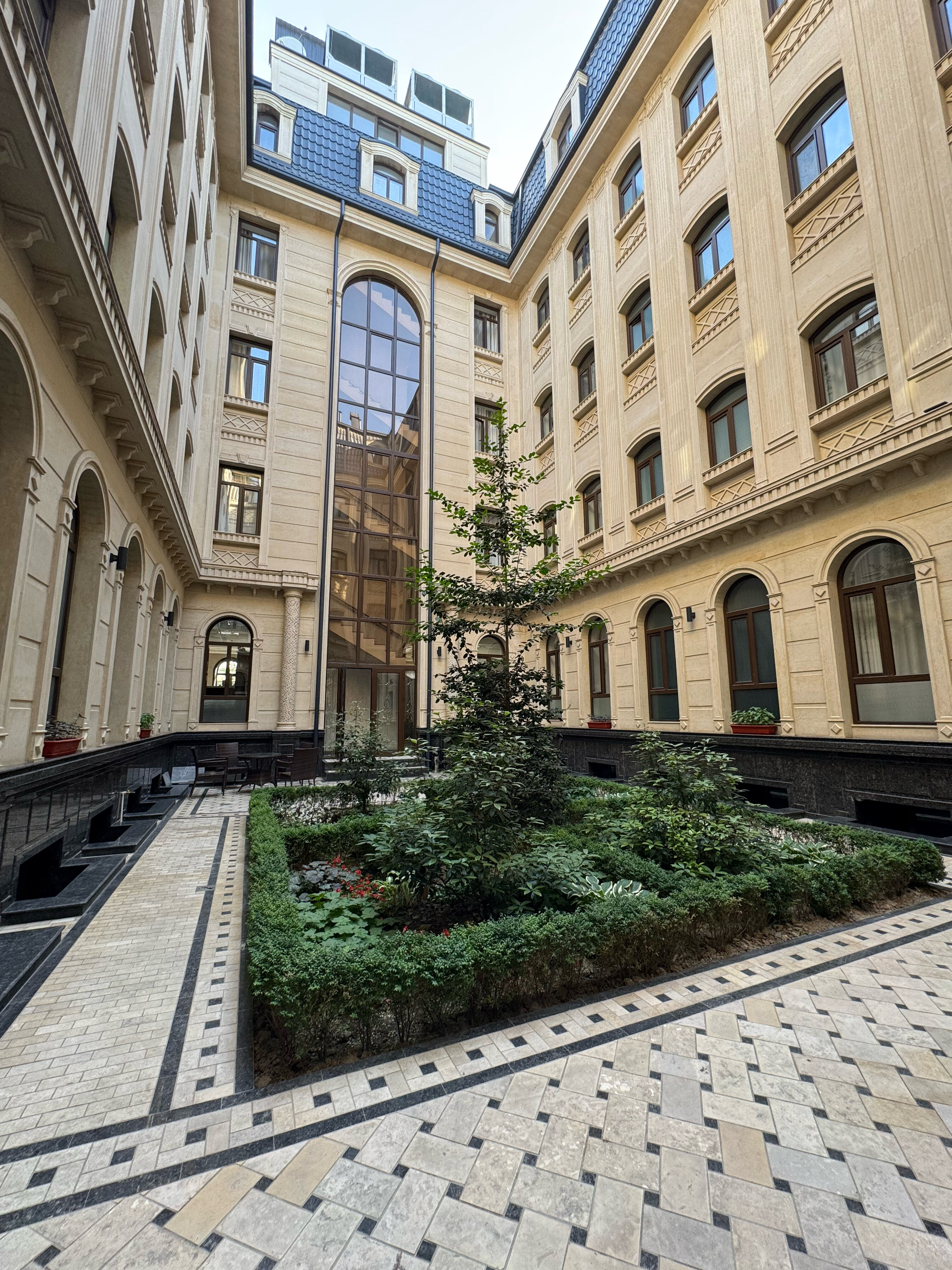 Фото Level Hotel