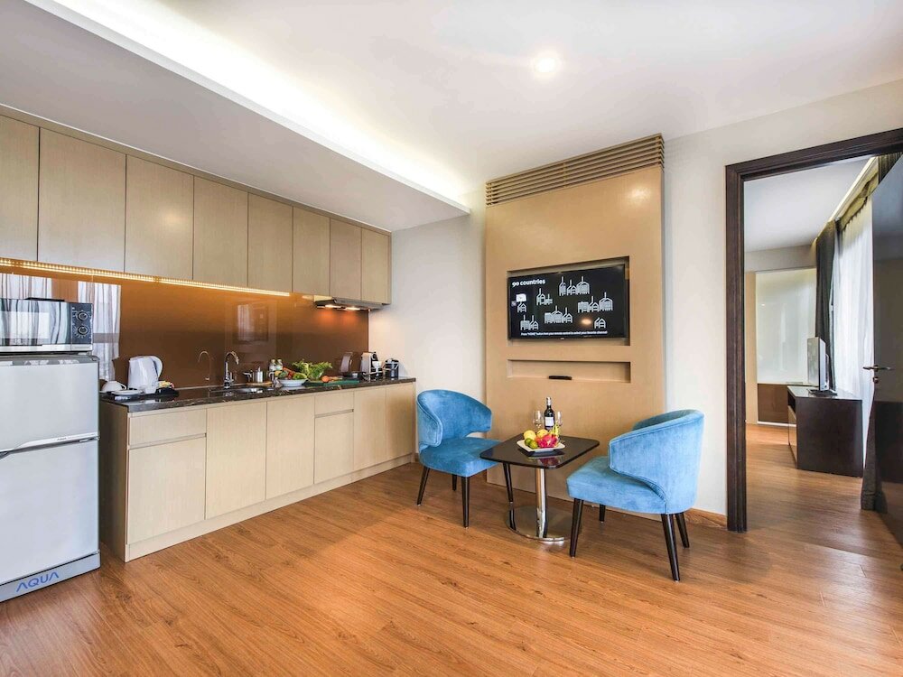 Фото Novotel Suites Hanoi