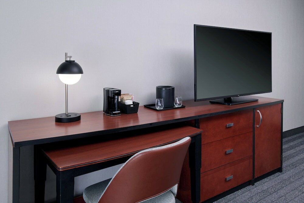 Фото Courtyard by Marriott Chicago Lincolnshire