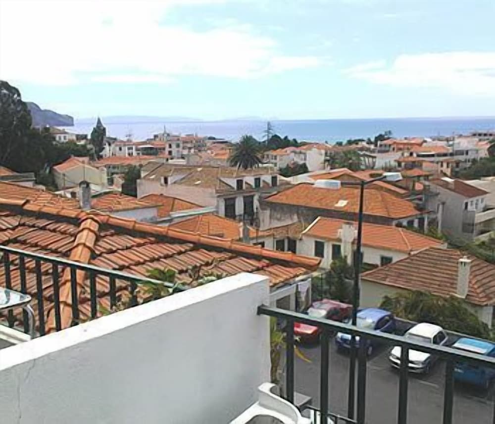 Фото Pensão Residencial Vila Teresinha