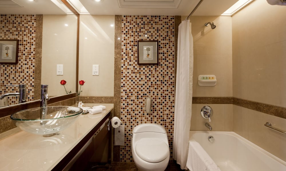 Фото Rosedale Hotel and Suites Guangzhou