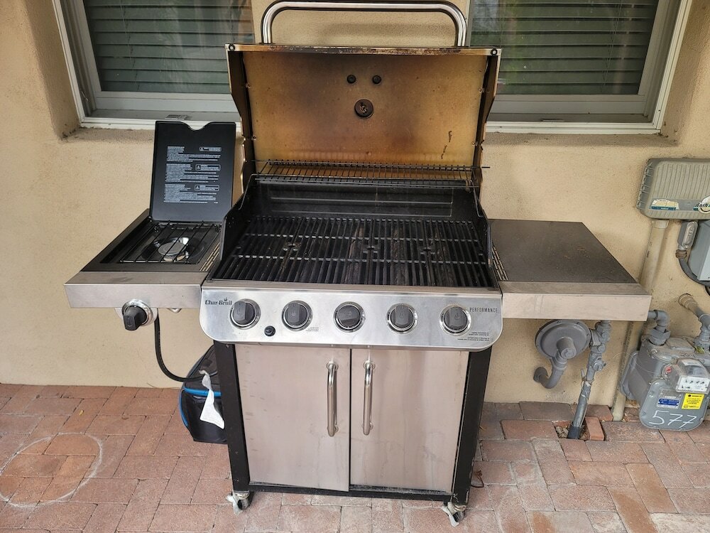 Фото The Blenman Inn