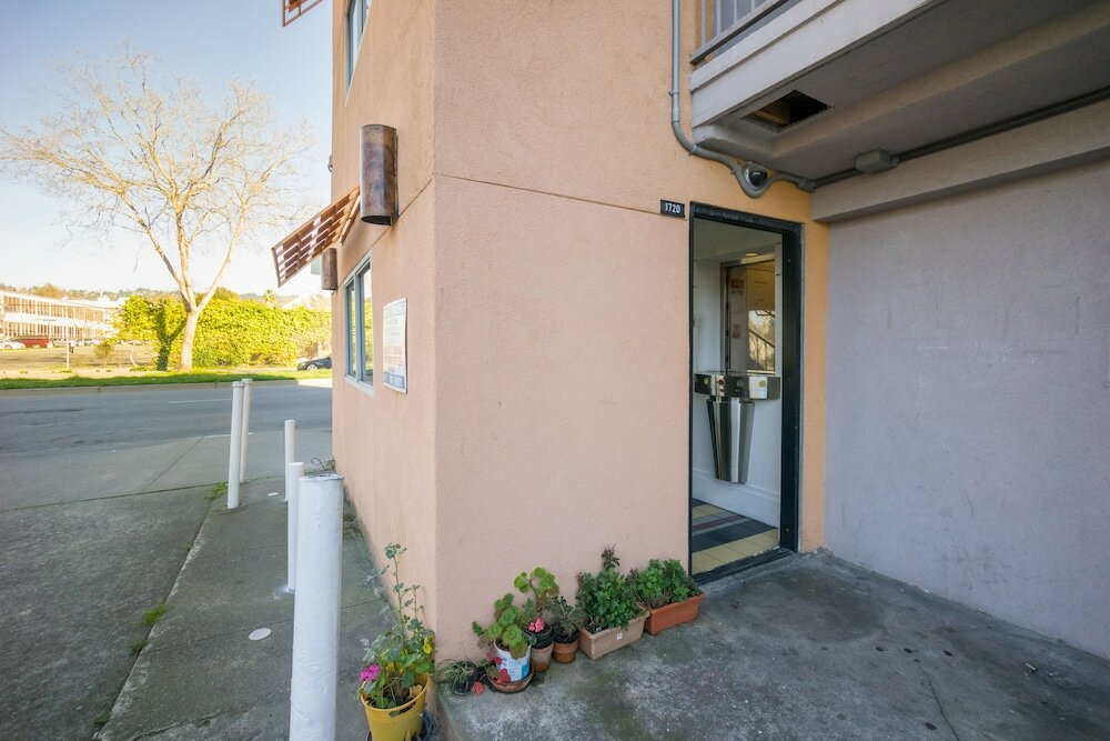 Фото Berkeley Inn