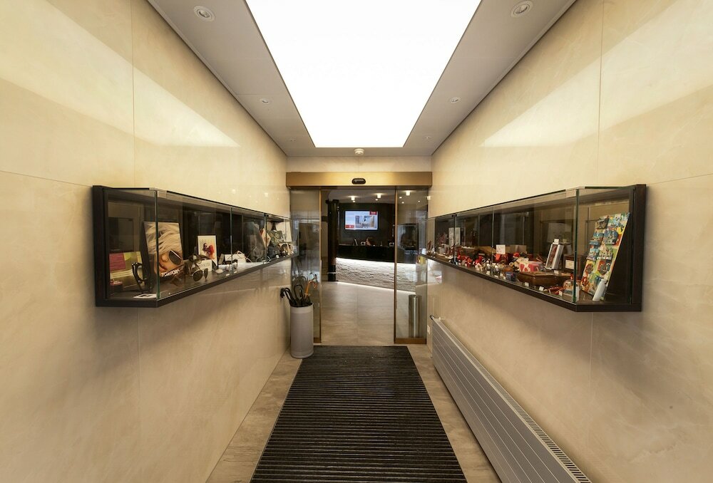 Фото Hotel Alexander