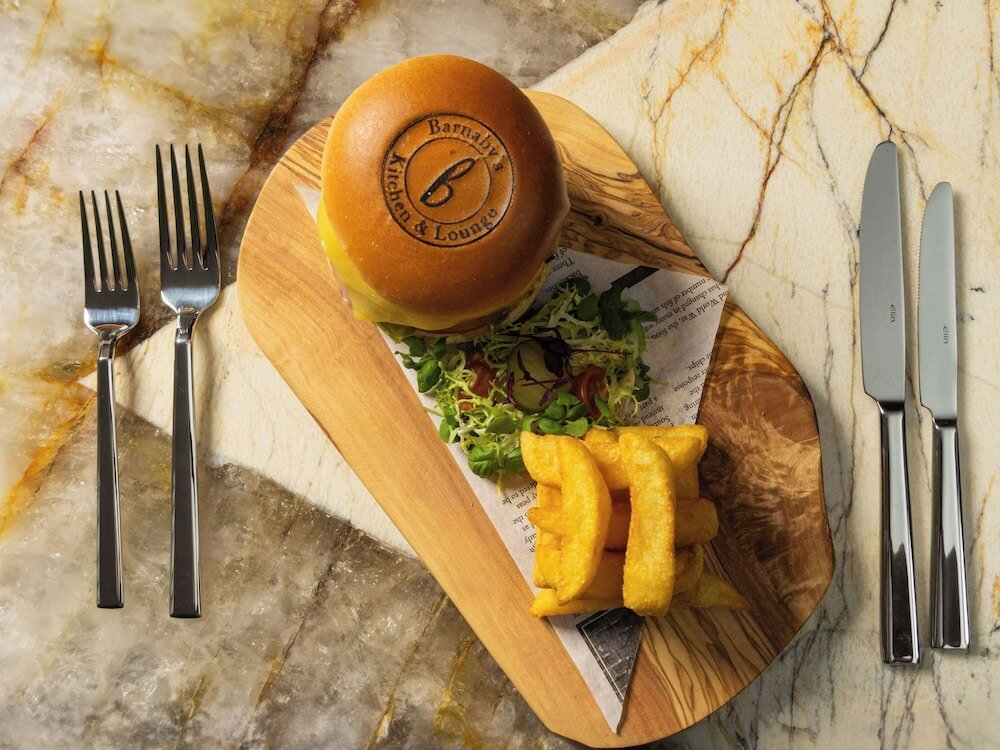 Фото Mercure London Earls Court