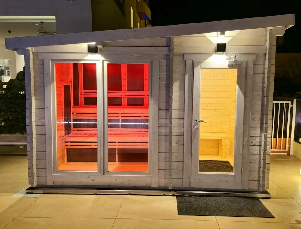 Фото You & Me Beach Hotel