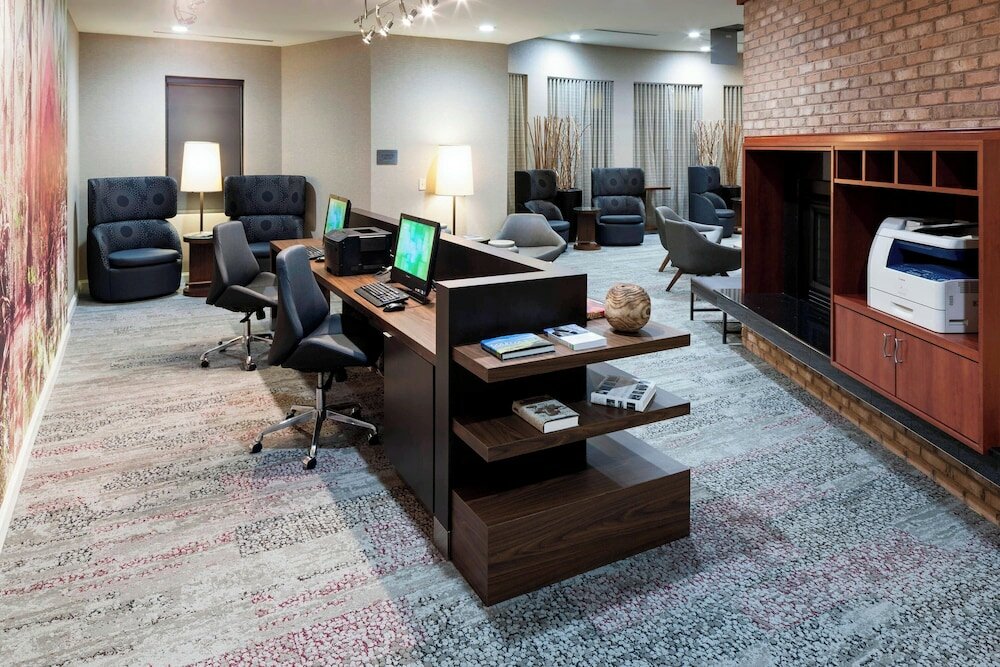 Фото Courtyard by Marriott Suffolk Chesapeake