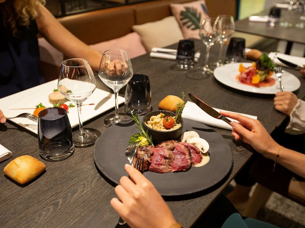 Фото Novotel Strasbourg Centre Halles