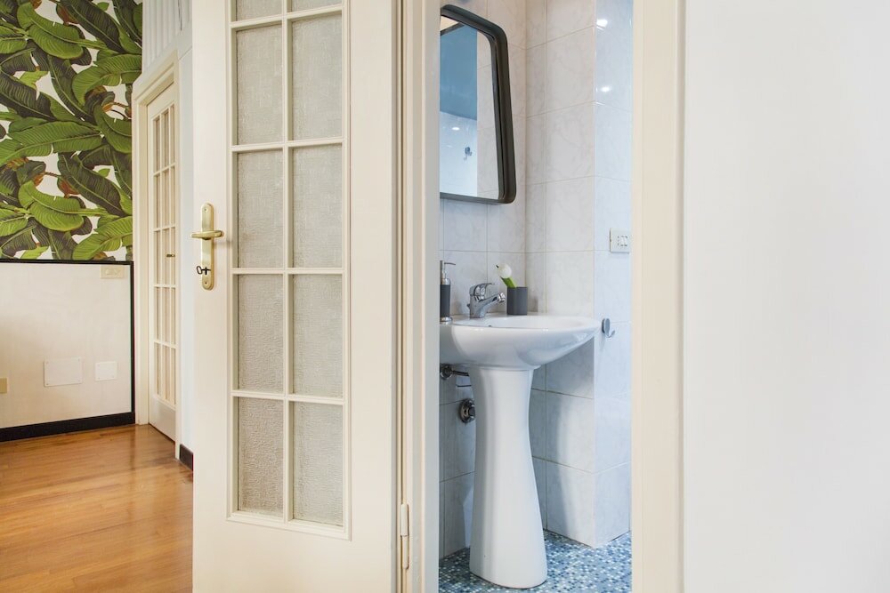 Фото Monserrato Rth