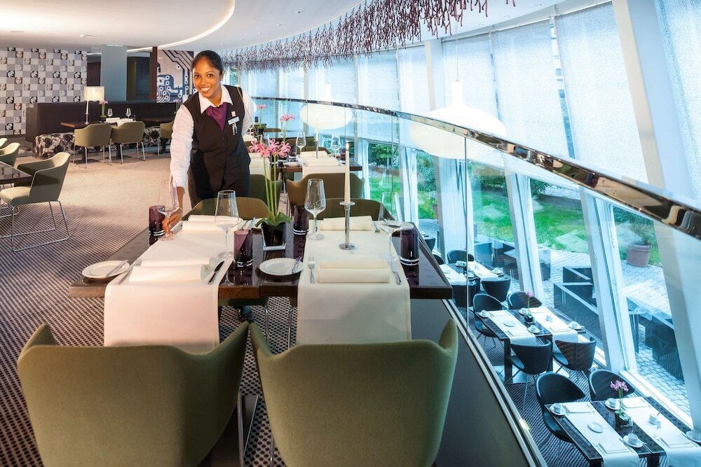 Фото Dorint Kongresshotel Mannheim