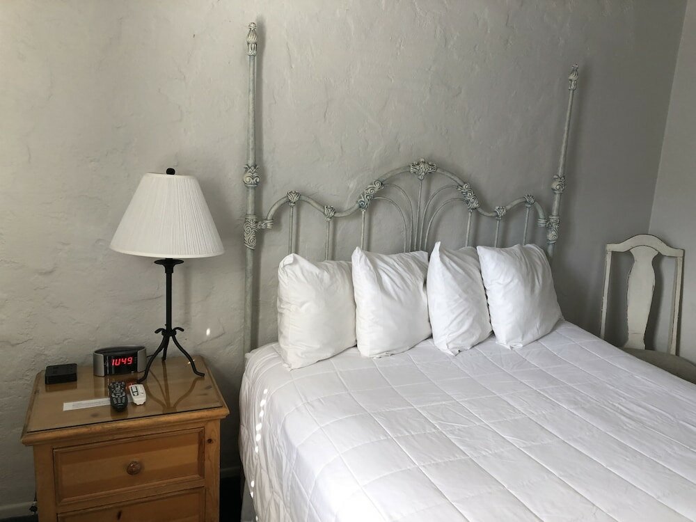 Фото Seacrest Inn