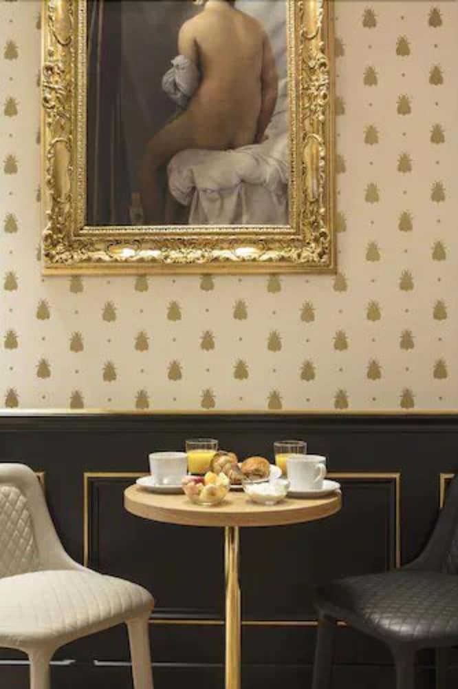 Фото Hotel Eiffel Petit Louvre