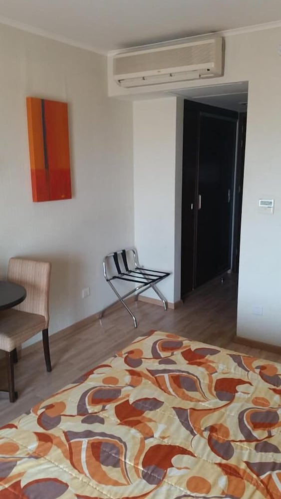 Фото Livadhiotis City Hotel