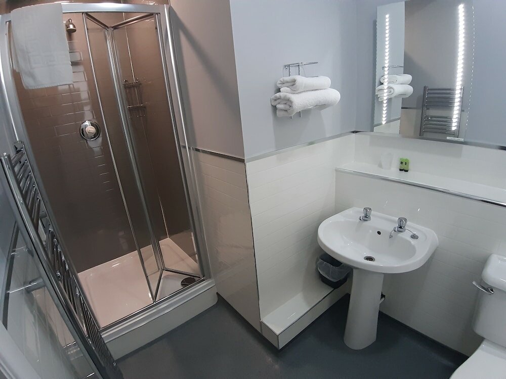 Фото The Hanover Hotel