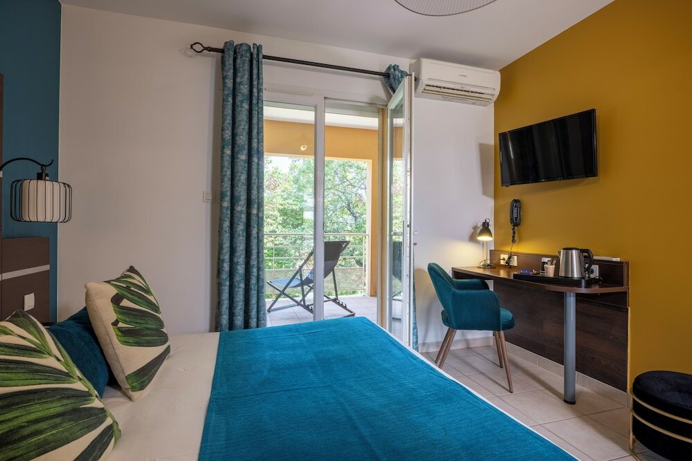 Фото The Originals City, Hotel Cote Sud