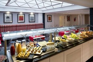 Гостиница Hotel Carlton