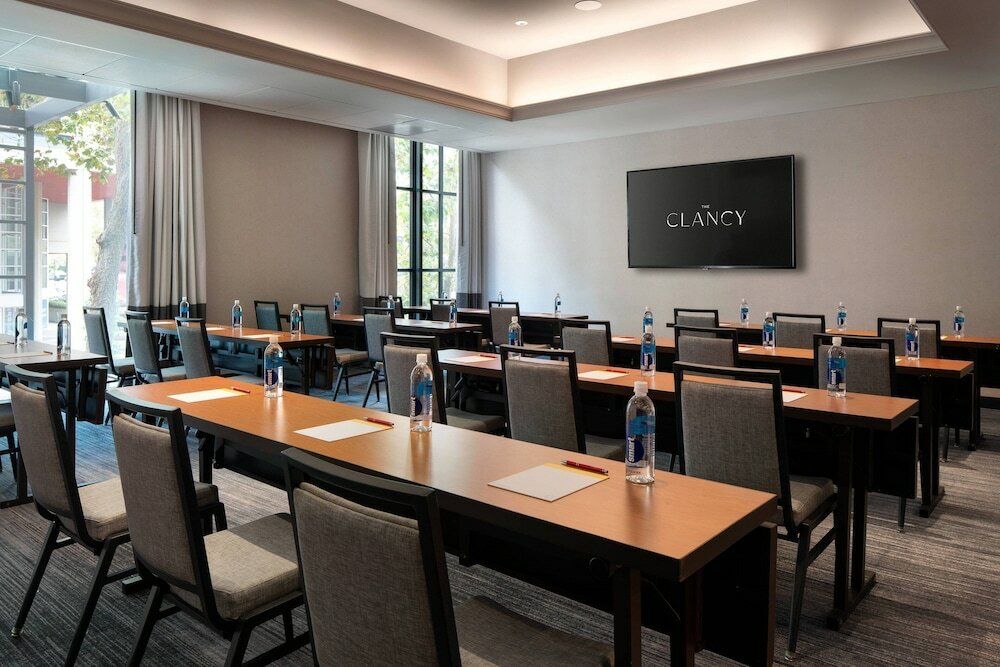 Фото The Clancy